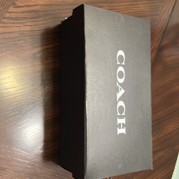 Coach shoes , with box and original tags ect… worn only a couple times - Picture 10 of 10